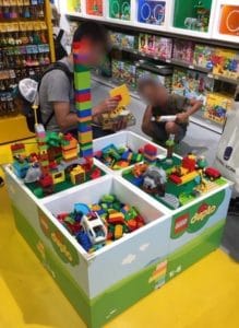 軽井沢アウトレット 子供が大好きlego レゴショップ のご紹介 バイリンガルママライフ 軽井沢アウトレット 子供が大好きlego レゴショップ のご紹介 バイリンガルママライフ