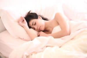授乳中に睡眠薬(マイスリーなど)は飲んで良いの?効果は?辞め方は?