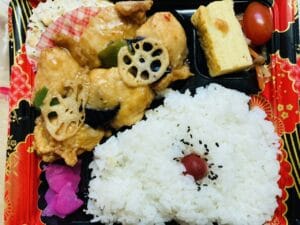 ちゃたま屋の弁当メニュー：えるごらんのタルタルチキン南蛮